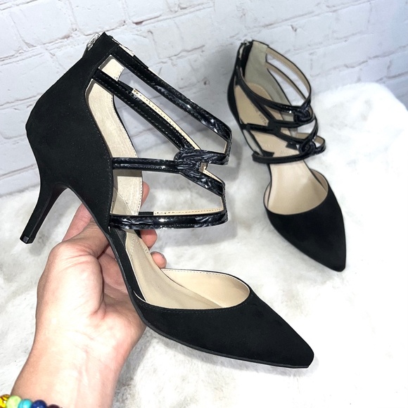 Adrienne Vittadini Shoes - NWOT |•ADRIENNE VITTADINI•| Beautiful Patent Leather Crisscross Suede Toe Heel